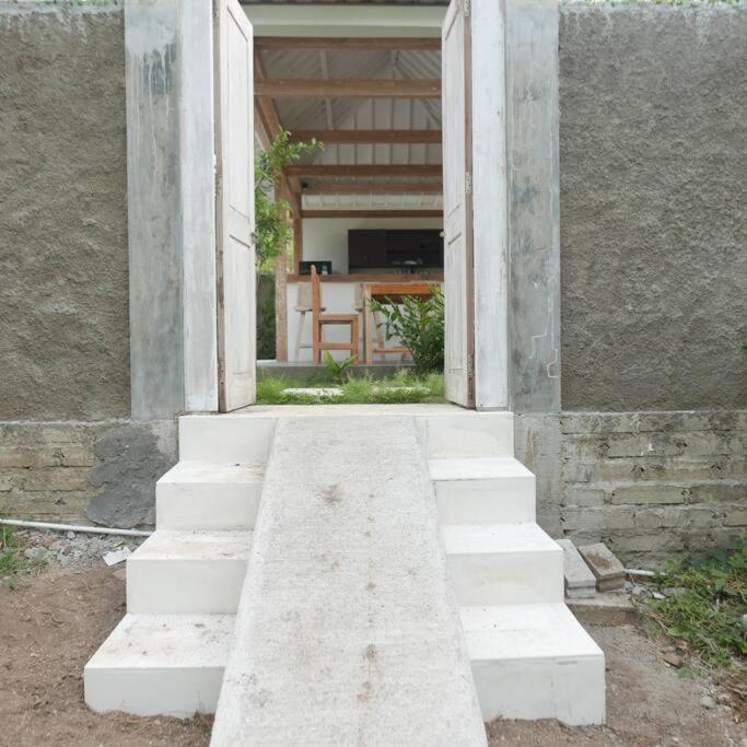 Silir Villa "Your Cozy Home" Mataram Exterior foto